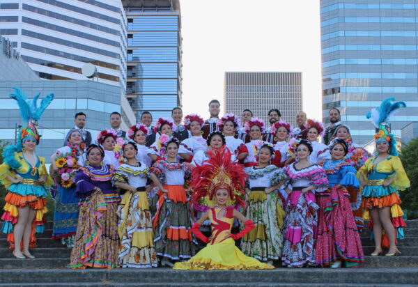 Ballet Folklorico Mexico En La Sangre